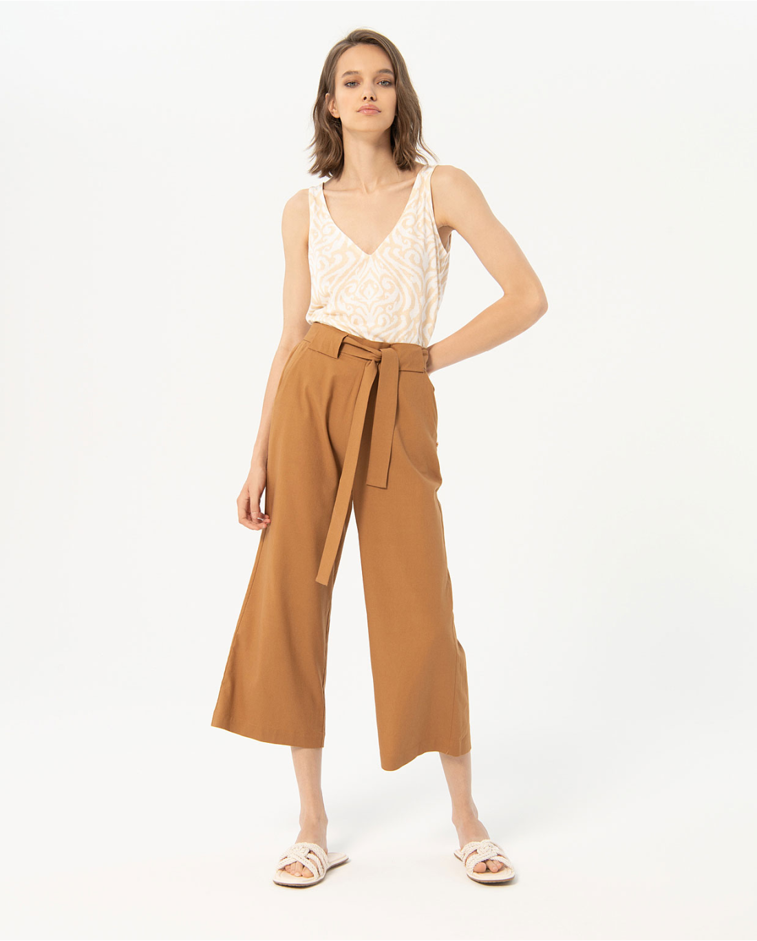 Surkana Cropped Pants - Brown